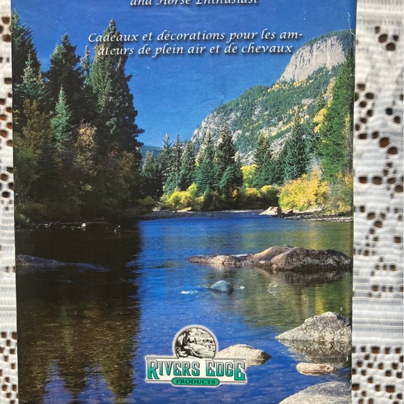 Salt and Pepper Shakers, Cowboy Boots, Ceramic Matching Set

~3.75" Tall 3" Deep - Picture 7 of 8